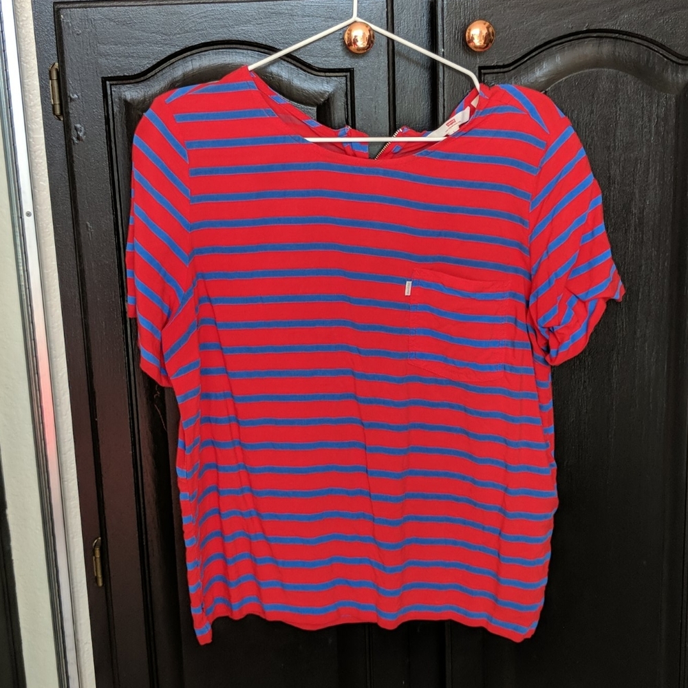 Levi's blouse